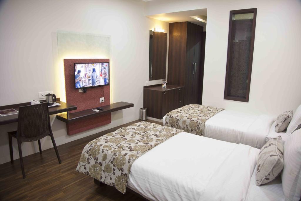 Hotel Pearls Аурангабад Номер фото